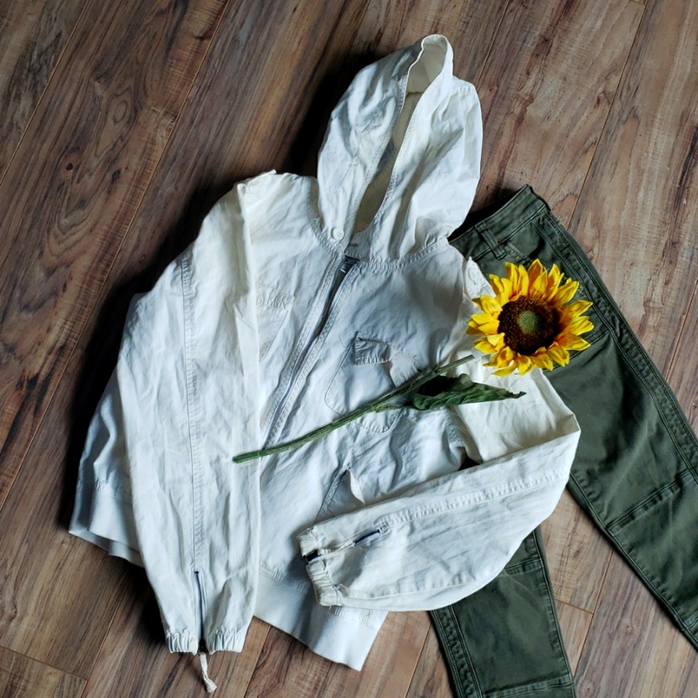 Girls xlarge cream jacket